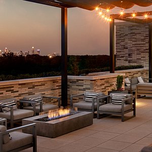 Enjoy breathtaking views of Charlotte from our Cordial Rooftop Bar and Lounge