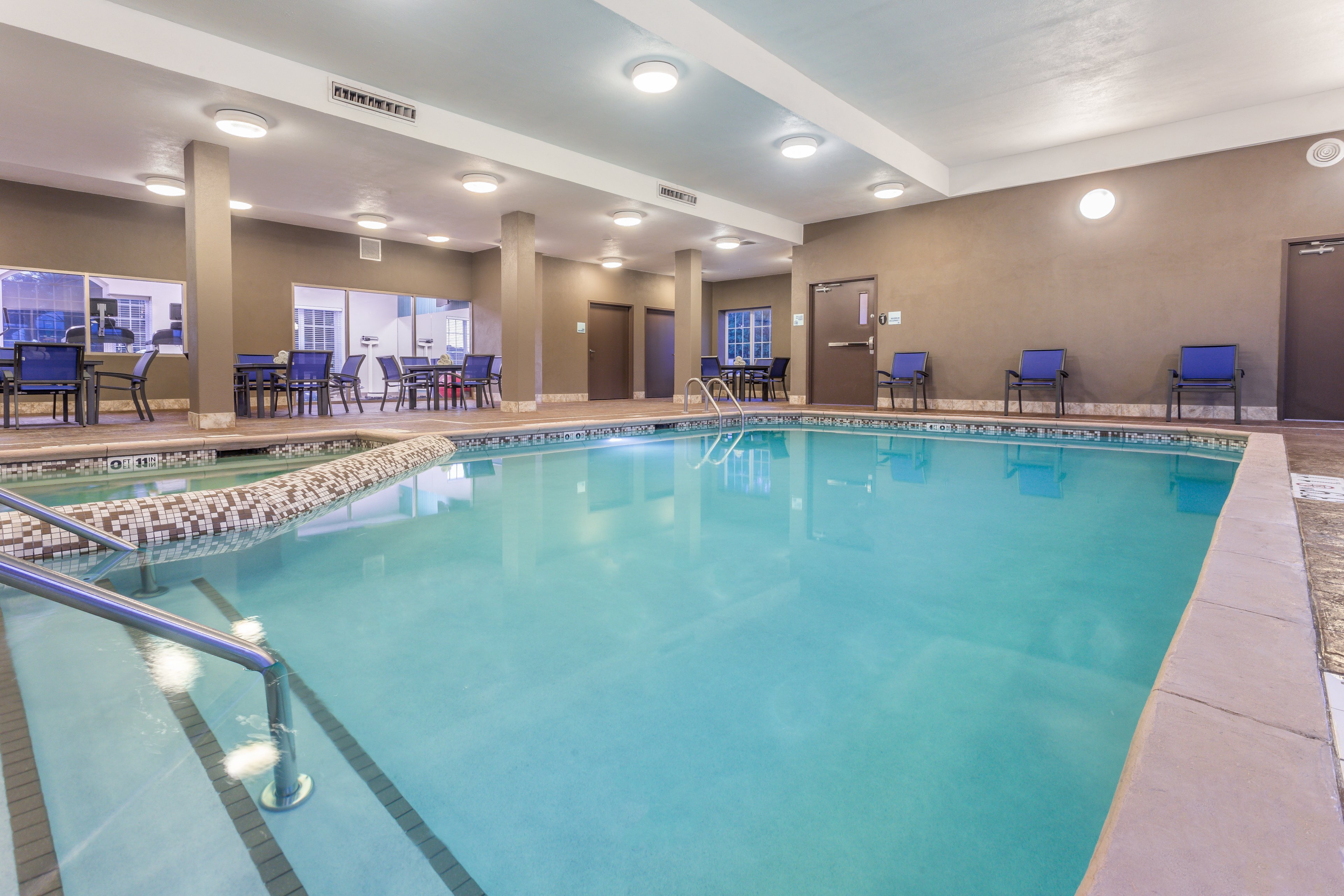 Holiday Inn Express Suites Eau Claire North an IHG Hotel Pool