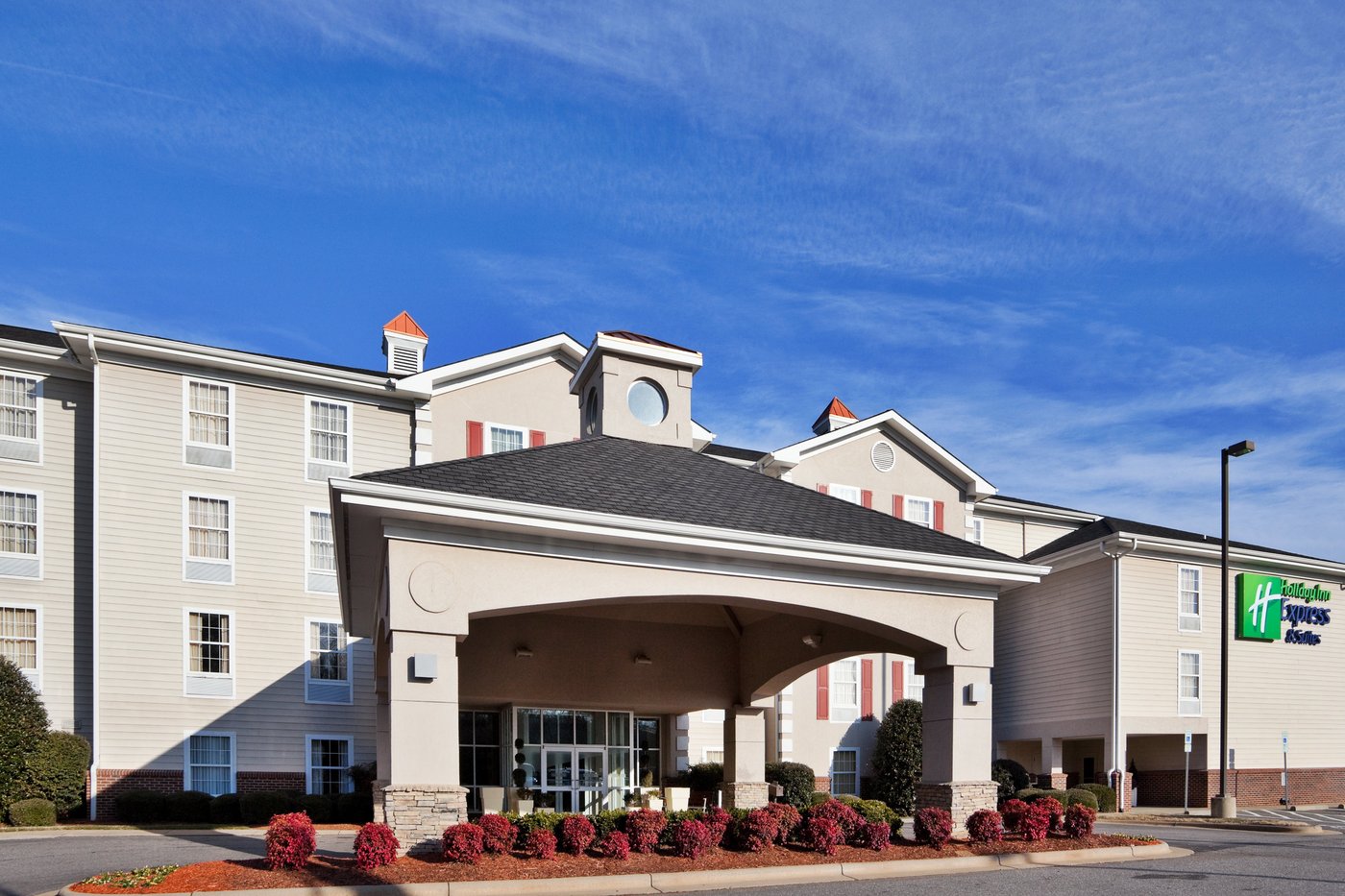 HOLIDAY INN EXPRESS & SUITES CONOVER HICKORY AREA, AN IHG HOTEL $123 ...