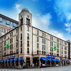Visit our Scottish hotel in the heart of Glasgow