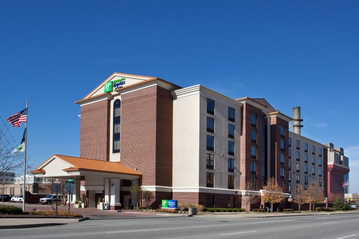 Holiday Inn Express & Suites Indianapolis Dtn-conv Ctr Area, An Ihg 