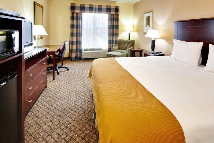 Holiday Inn Express & Suites Millington-memphis Area, An Ihg Hotel $152 