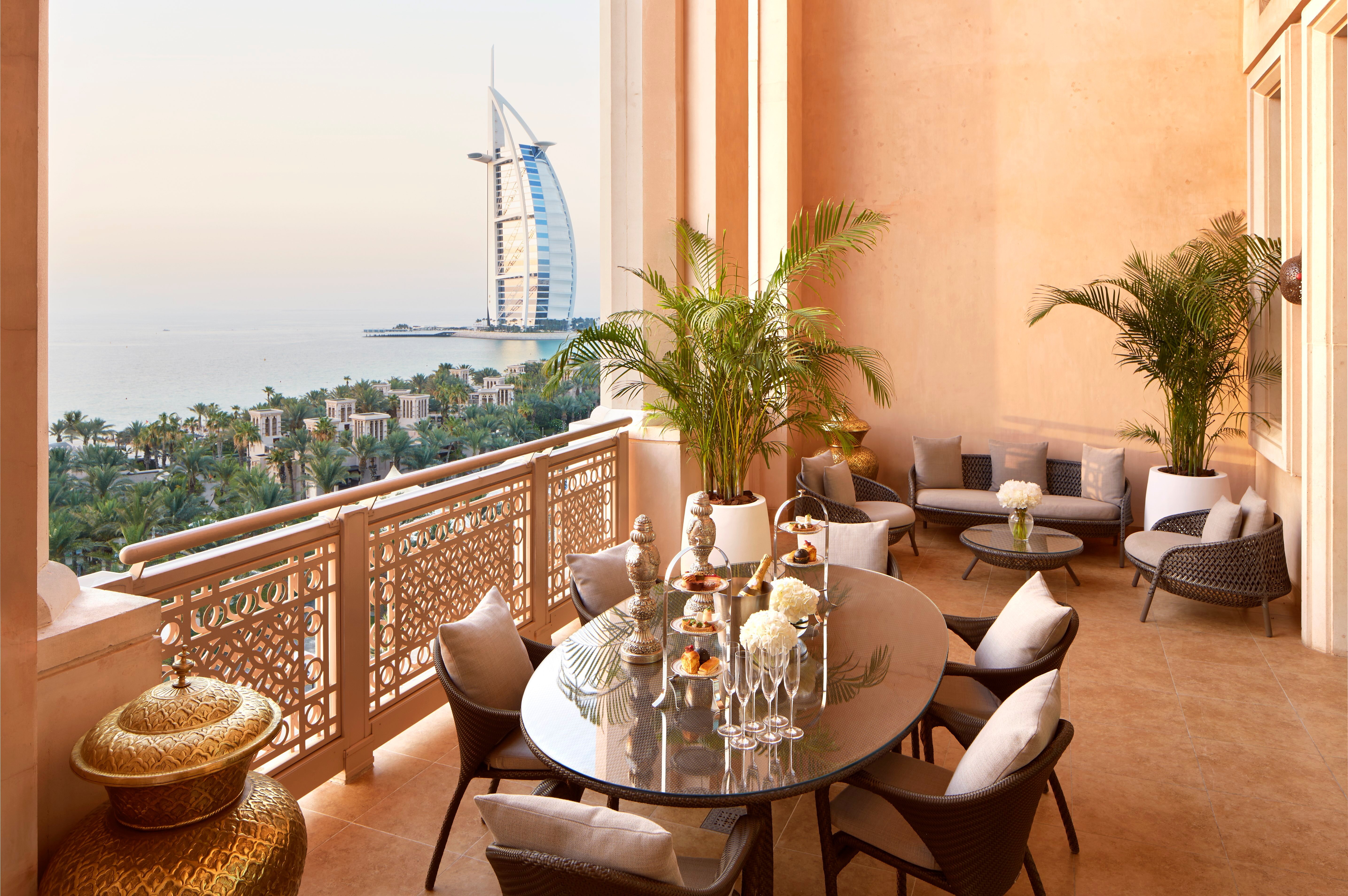 Jumeirah Al Qasr - UPDATED 2024 Prices, Reviews & Photos (Dubai, United ...