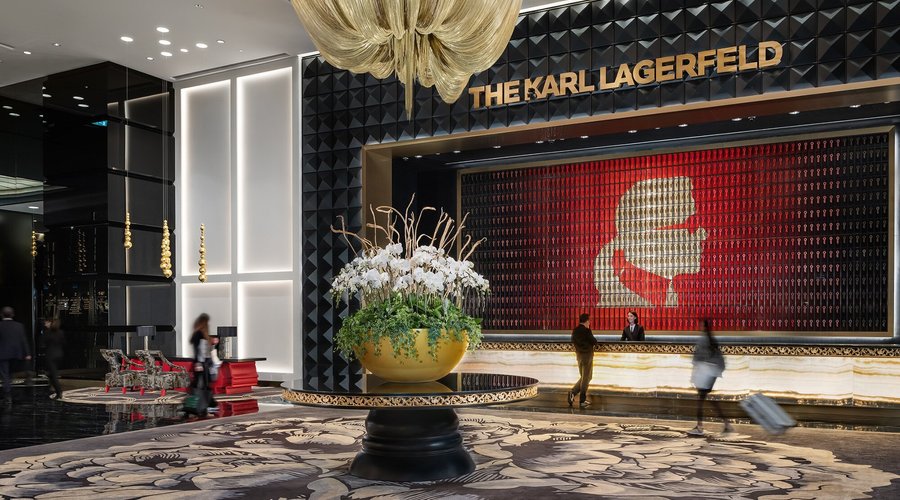 Hotel Lobby