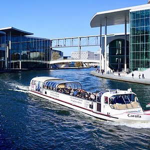 sightseeing tour berlin schiff
