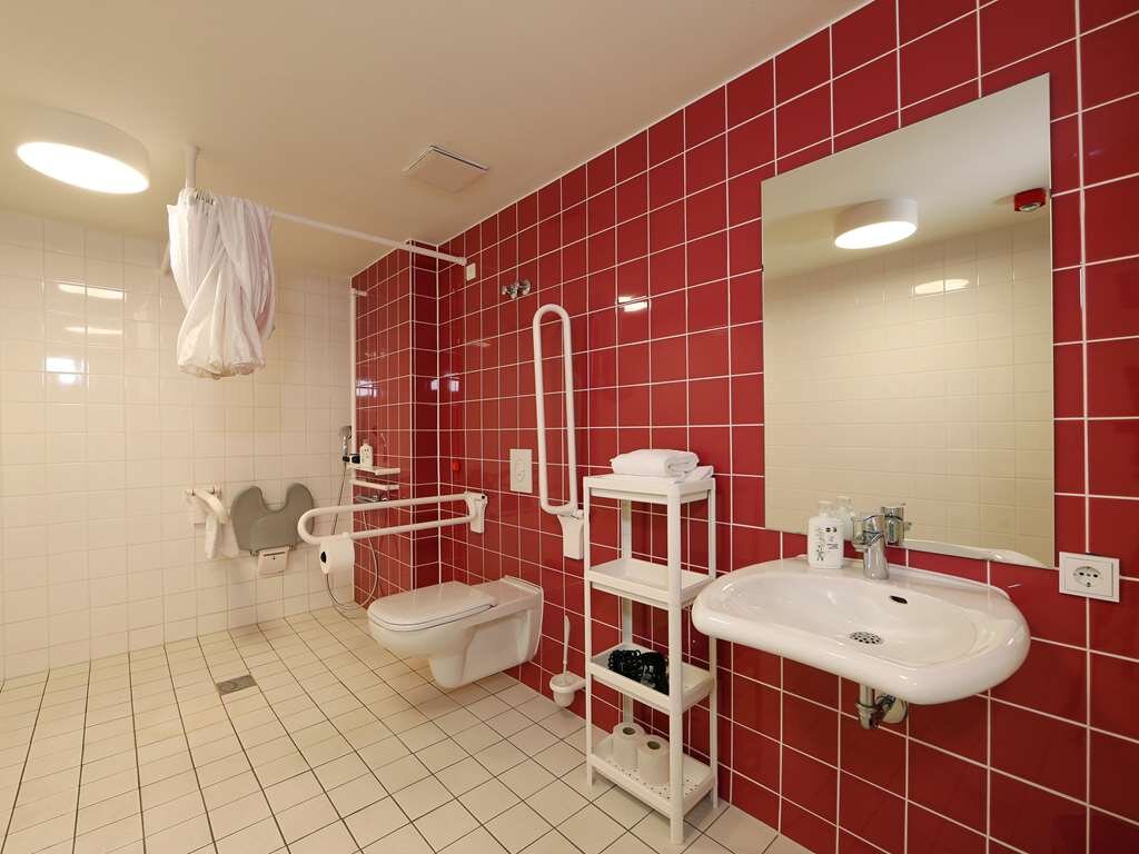 B&B HOTEL BERLIN ALEXANDERPLATZ - Updated 2023 (Germany)