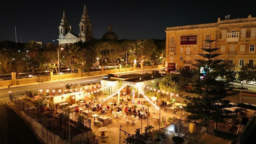 Balzunetta Restaurant outdoor seating. 