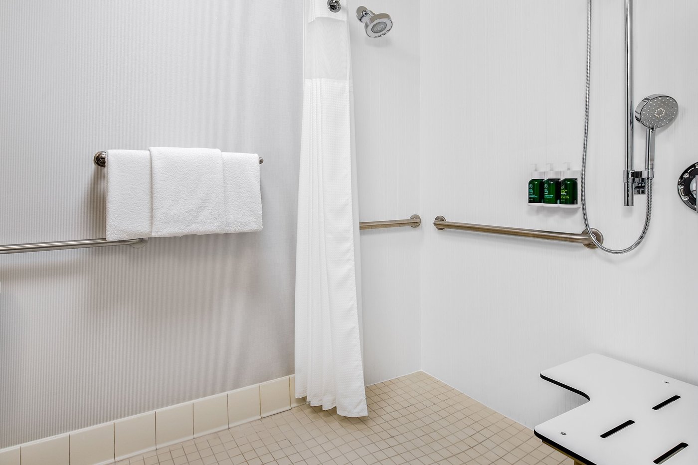 COURTYARD BY MARRIOTT PITTSBURGH AIRPORT $107 ($̶1̶4̶1̶) - Updated 2024 ...