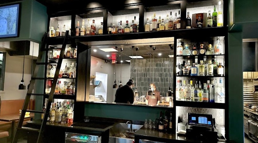 Essence Restaurant + Bar
