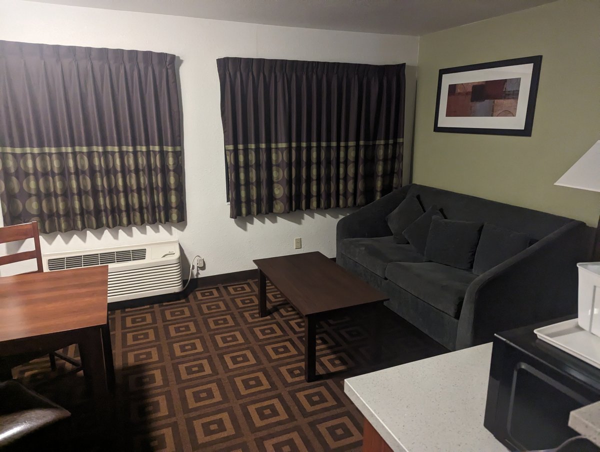 RED LION INN & SUITES KENNEWICK TRI-CITIES $98 - Updated 2024 Prices &  Hotel Reviews - WA