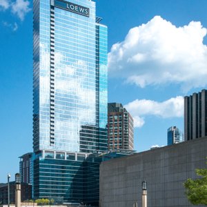Loews Chicago Hotel Exterior