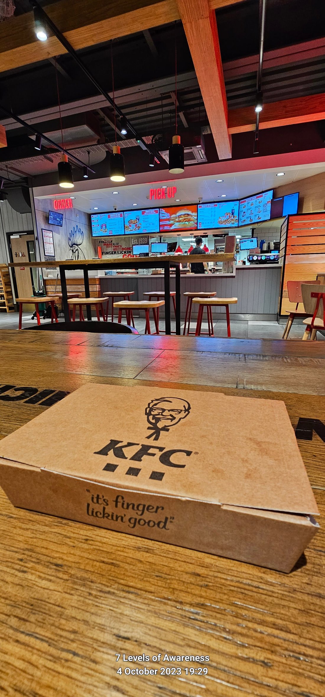 KFC LIVERPOOL - Speke Hall Rd - Comentários de Restaurantes, Fotos ...