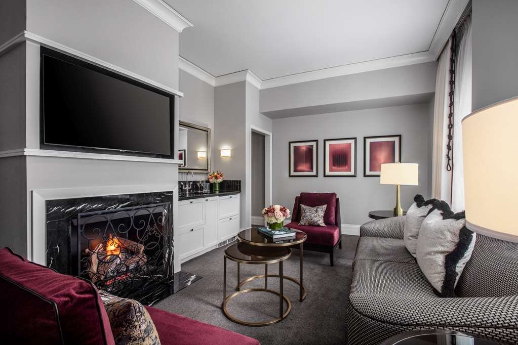 Hotel photo 116 of Waldorf Astoria Chicago.