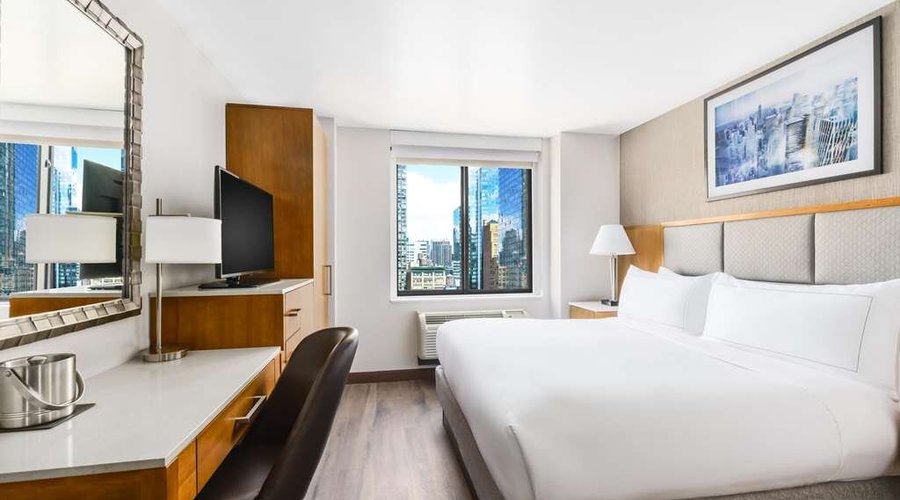 Guest room