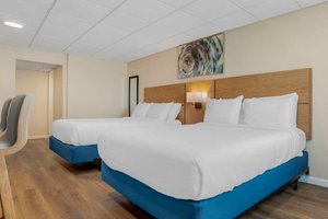 Room & Suite