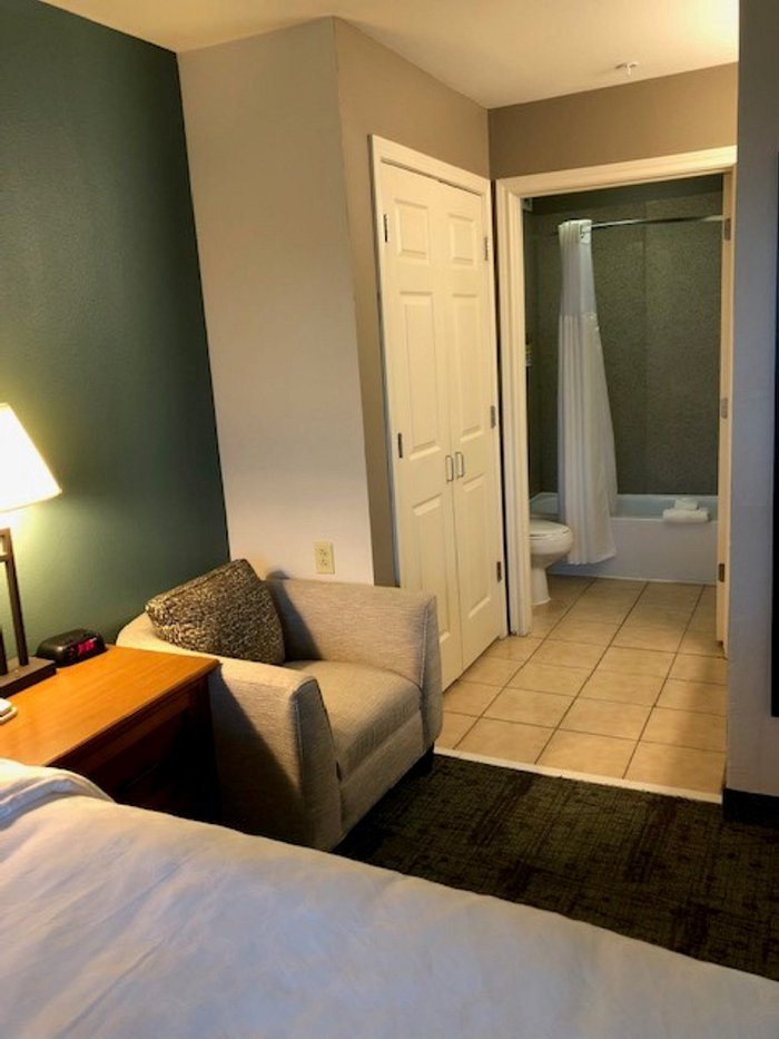 Staybridge Suites Houston Galleria Area, an IHG Hotel in Houston: Find  Hotel Reviews, Rooms, and Prices on