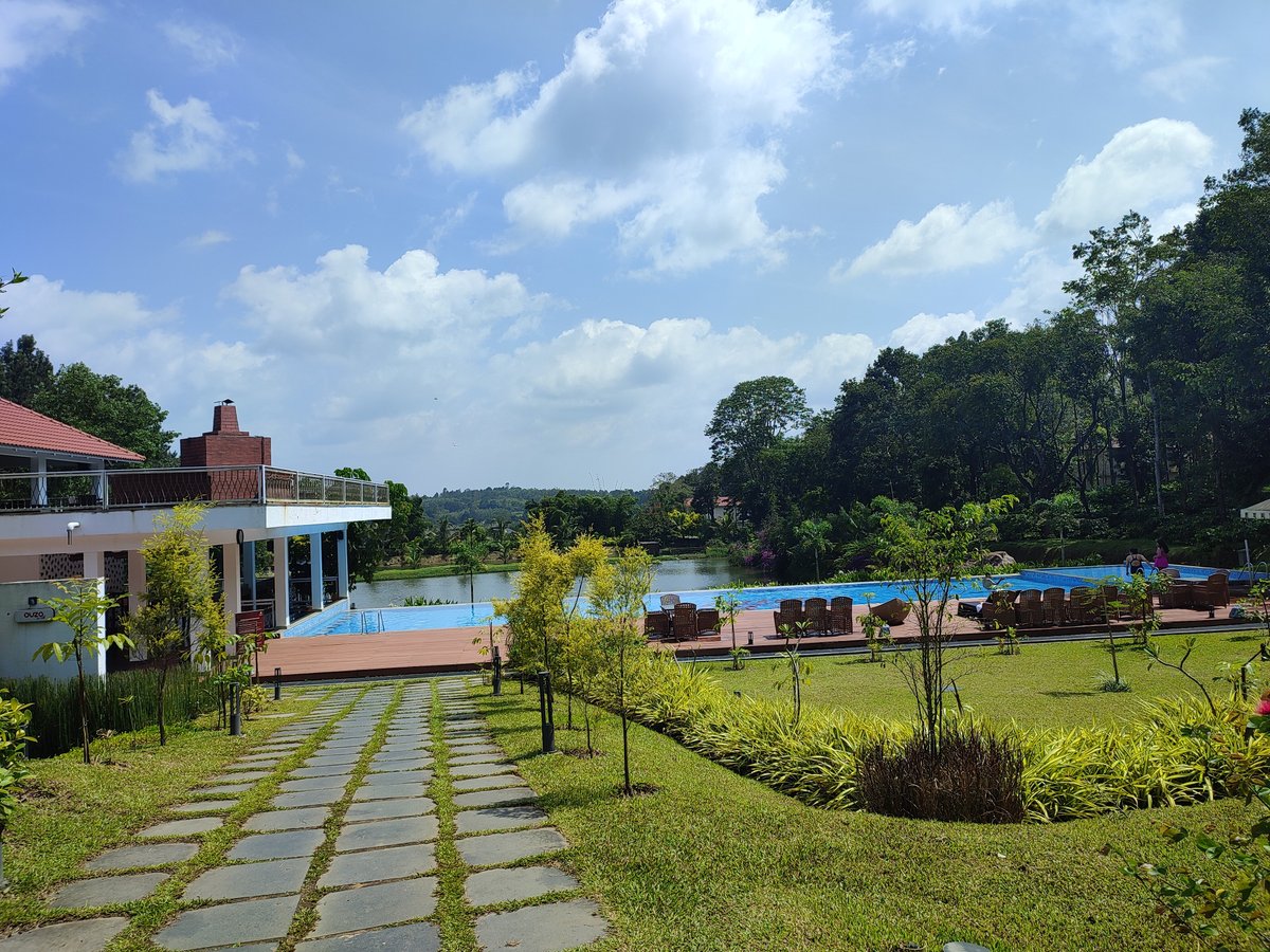 Rosetta Sakleshpur Pool: Pictures & Reviews - Tripadvisor