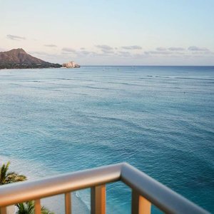 Outrigger Reef Waikiki Beach Resort, hotel in Oahu