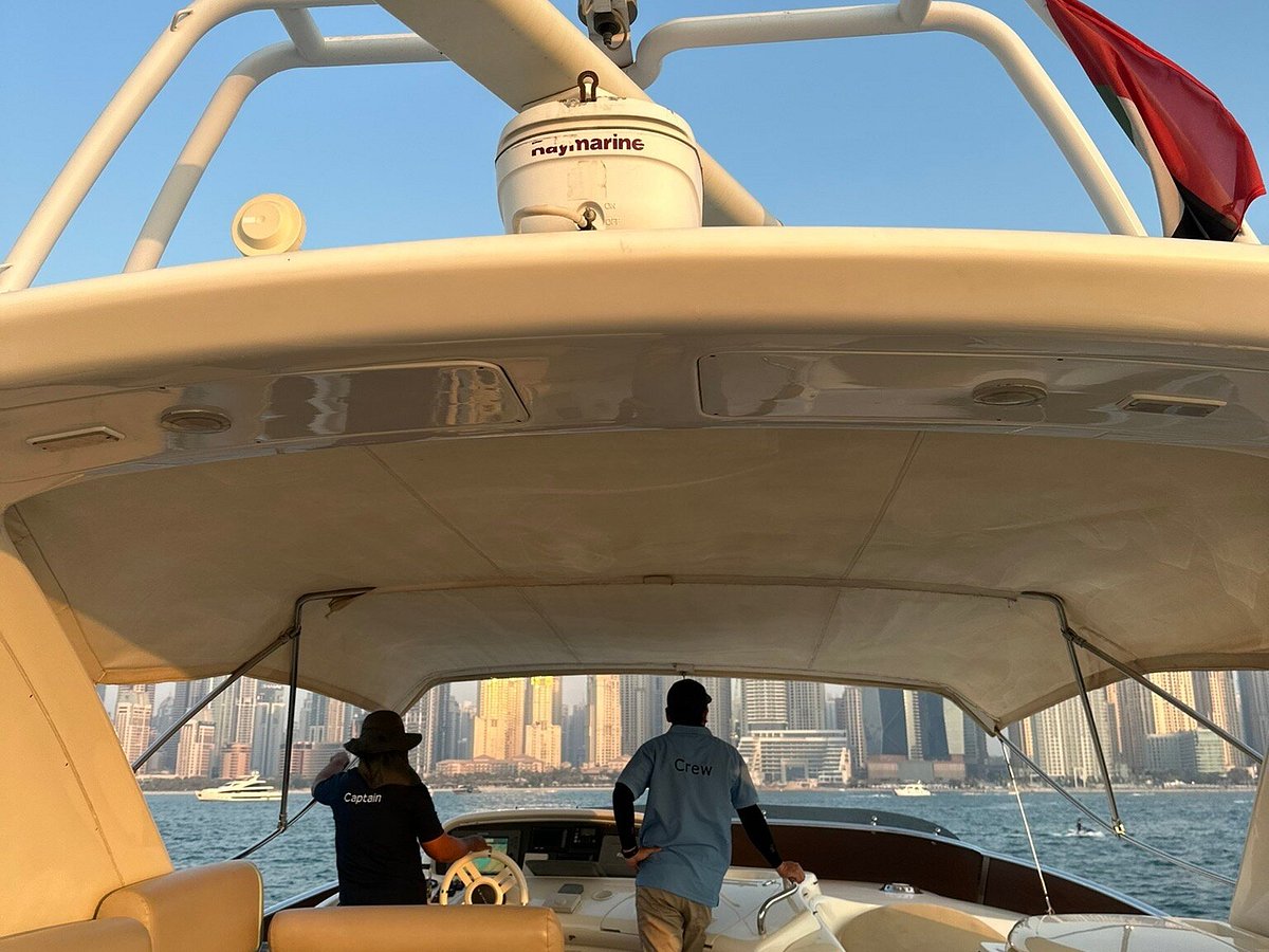 3 reasons to rent a boat for fishing in Dubai - CharterClick - Charterclick