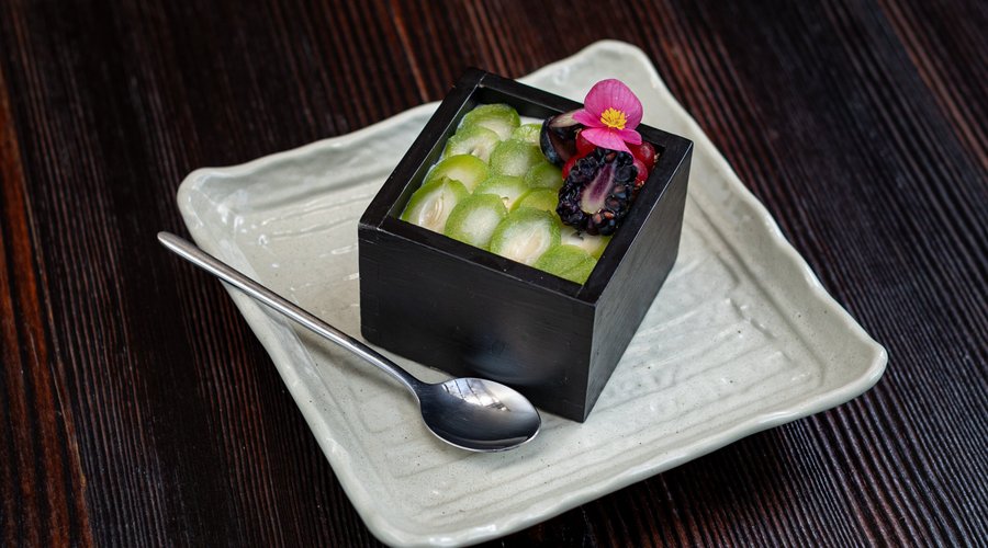 Zenijek Chizukeki (our take on cheesecake)