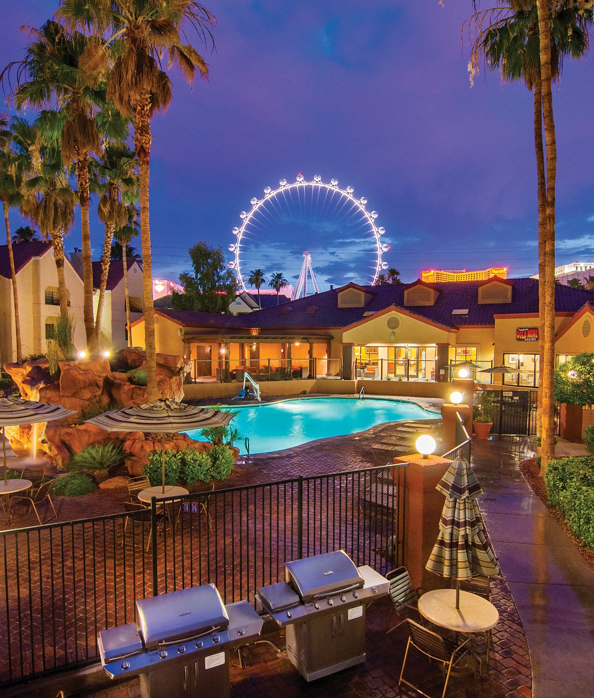 Holiday Inn Express & Suites Las Vegas - E Tropicana - Las Vegas