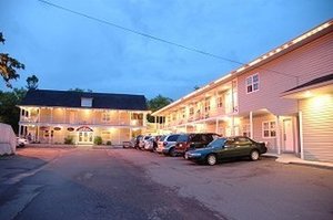 Midtown Motel & Suites in Moncton