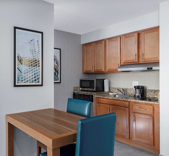 HOMEWOOD SUITES BY HILTON ST. LOUIS - GALLERIA $133 ($̶1̶7̶0̶) - Updated  2023 Prices & Hotel Reviews - Saint Louis, MO - Richmond Heights