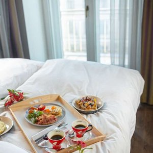 Breakfast In Room