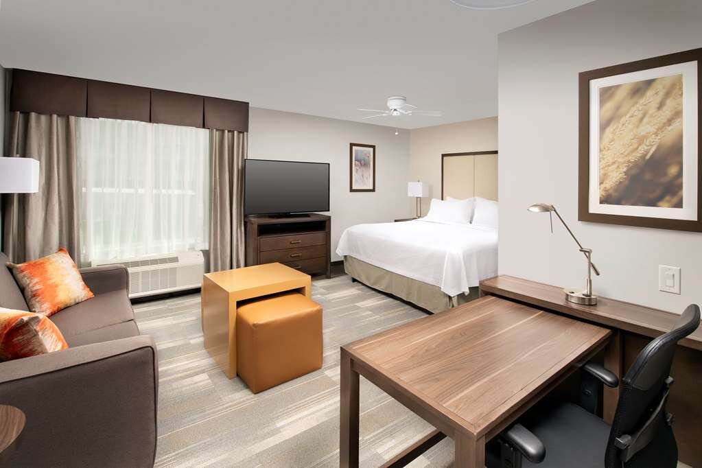 Hotel photo 39 of Homewood Suites by Hilton Kansas City Speedway.