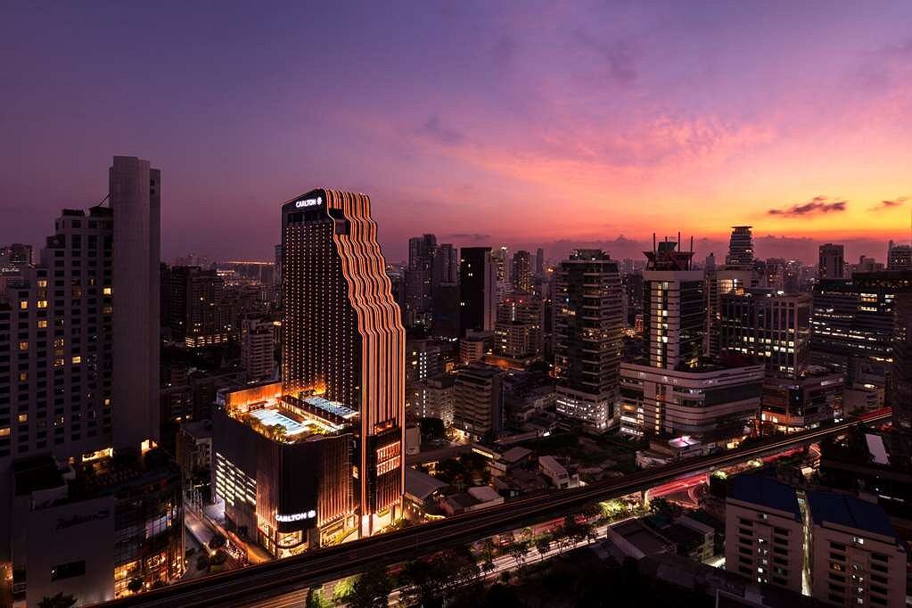 The 8 Best Hotels In Bangkok 2023