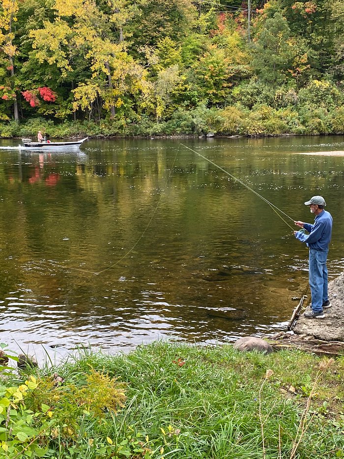 Fly Fishing Trip Packages on Muskegon River - Michigan