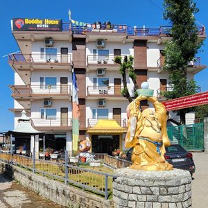 Front Elevation Hotel Buddha House Himalayan Brothers 