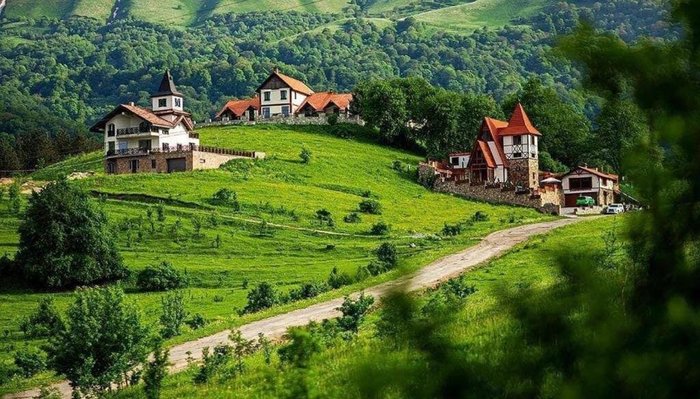 alpine castle hotel dilijan