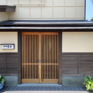 旅館の玄関入口
