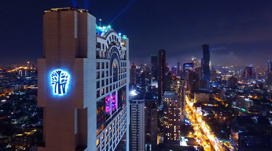 Banyan Tree Bangkok Buidling at Night
