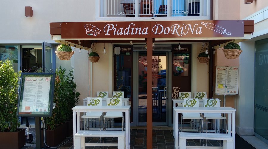 Piazza mercato 2 Caorle nuova sede di PIADINA DORINA