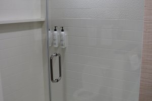 Room & Suite