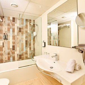 Leonardo Royal Hotel Ibiza Comfort Bathroom