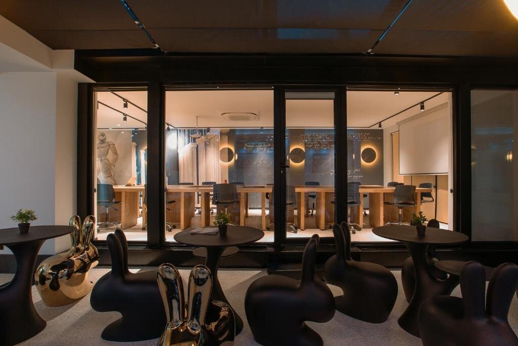 어번 부티크 호텔 (Urban Boutique Hotel, 트빌리시) - 호텔 리뷰 & 가격 비교