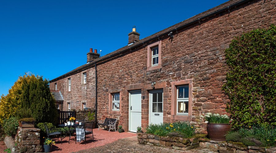 Outdoor patio space at Geltsdale cottage.