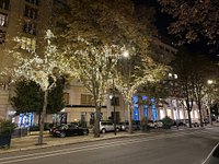 Latest travel itineraries for Avenue Montaigne in November (updated in  2023), Avenue Montaigne reviews, Avenue Montaigne address and opening  hours, popular attractions, hotels, and restaurants near Avenue Montaigne 