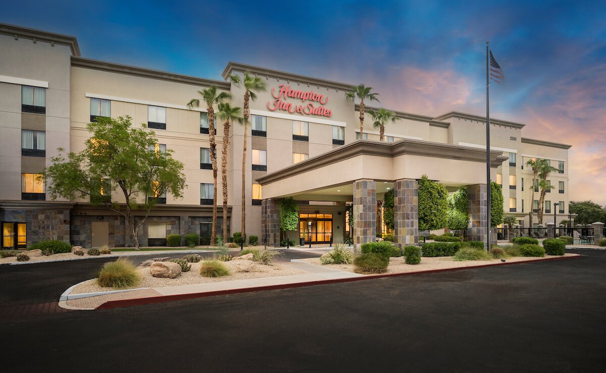 HAMPTON INN & SUITES PHOENIX NORTH/HAPPY VALLEY $109 ($̶1̶2̶8̶ ...