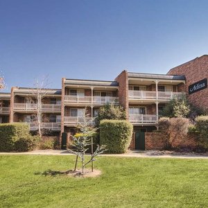 adina serviced apartments canberra kingston exterior