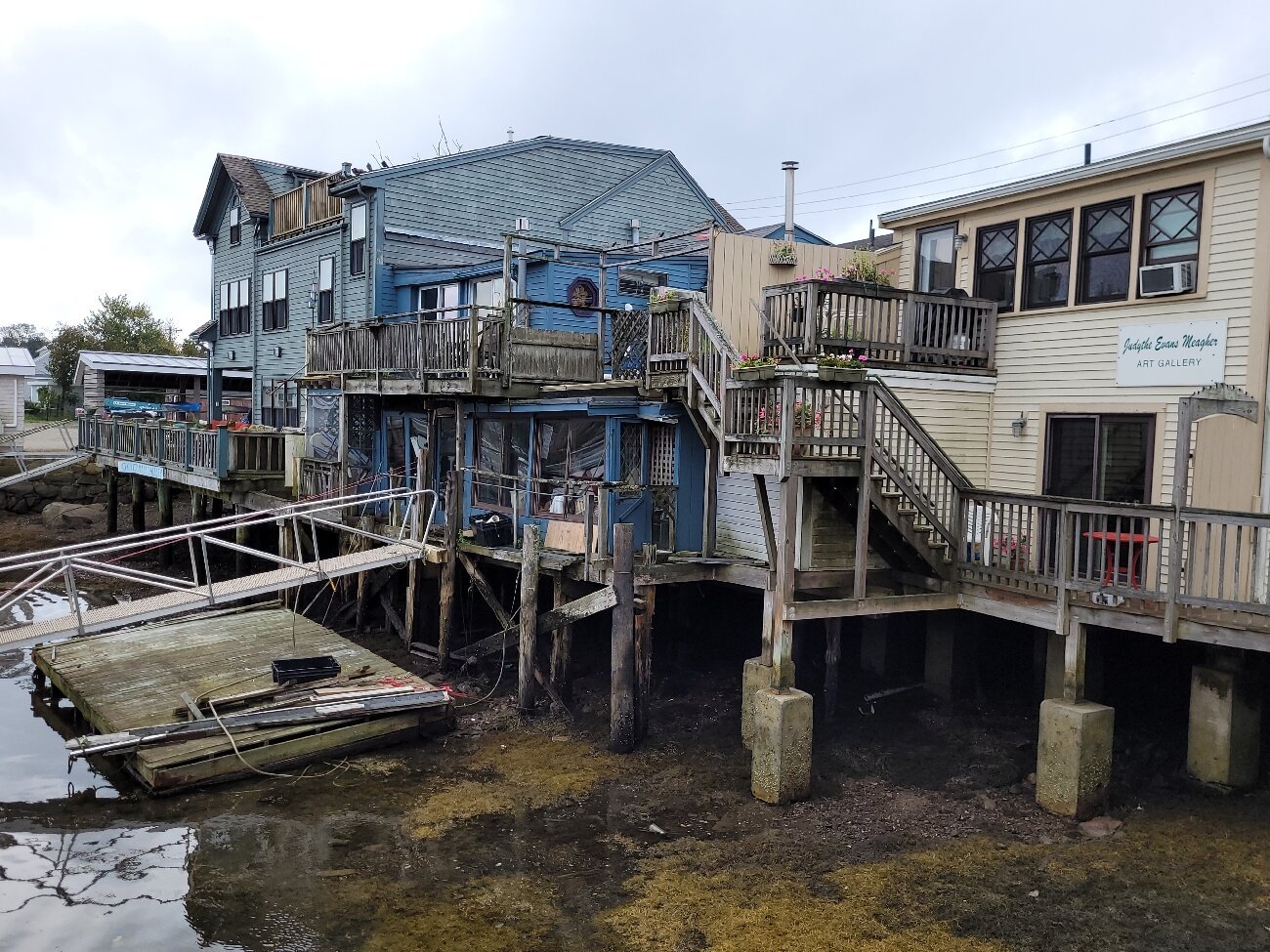 Accommodations At Rocky Neck Gloucester Ma