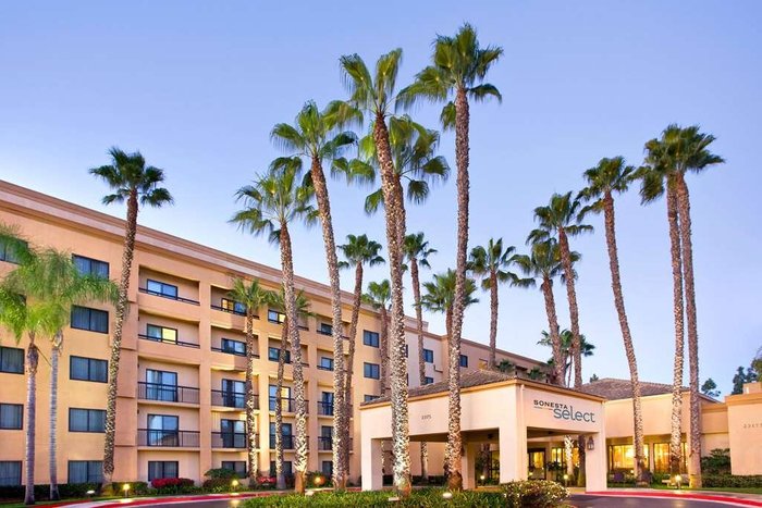 Sonesta Select Laguna Hills Irvine Spectrum $127 ($̶1̶7̶1̶) - Updated 