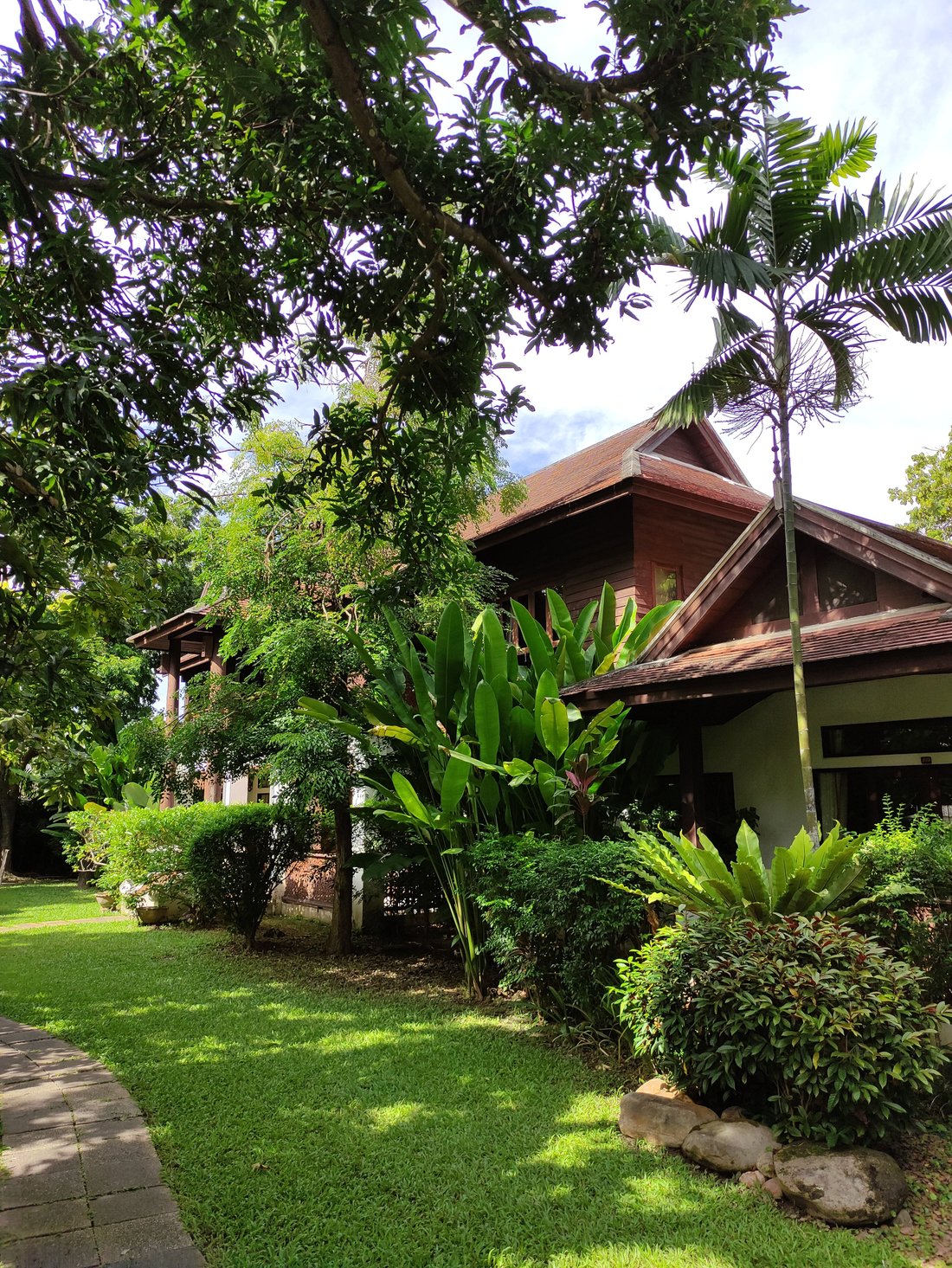 BAAN ORAPIN BED AND BREAKFAST - Updated 2024 Prices & B&B Reviews ...