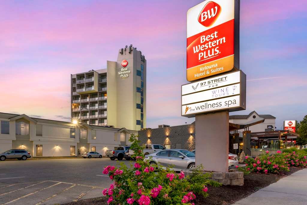 BEST WESTERN PLUS KELOWNA HOTEL SUITES Updated 2024 Reviews Photos   Cs 