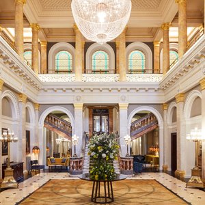 Victoria Lobby 7