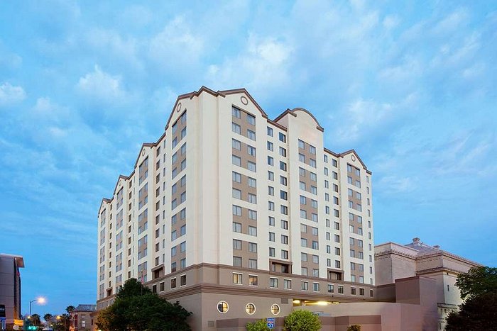 The 10 best hotels near South Park Mall Shopping Center in San Antonio,  United States of America