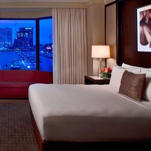 Harbor View King Room